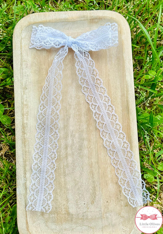 WHITE DAINTY LACE LONG BOW