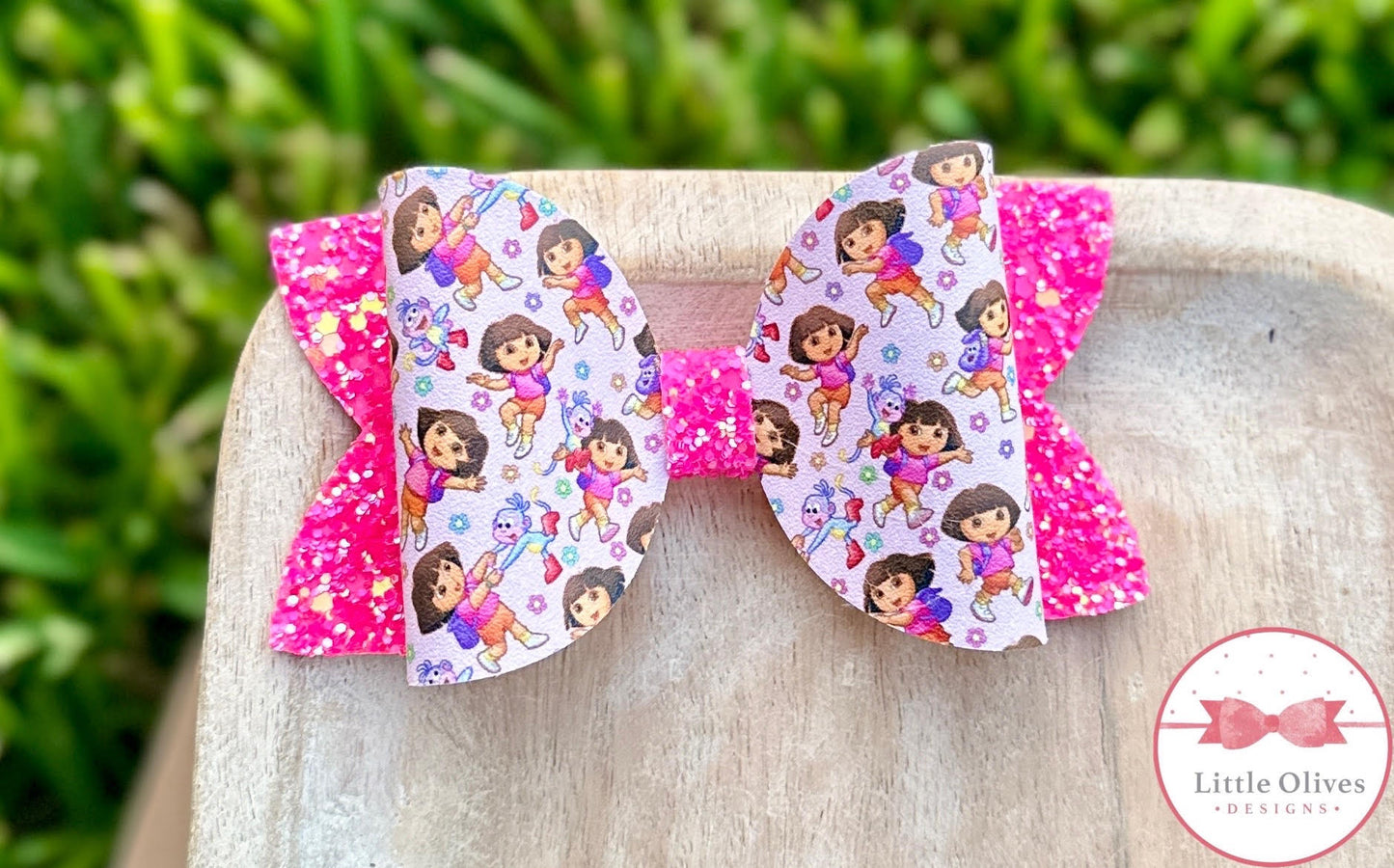 EXPLORER GIRL BOW