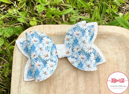 BLUE DAISY BOW