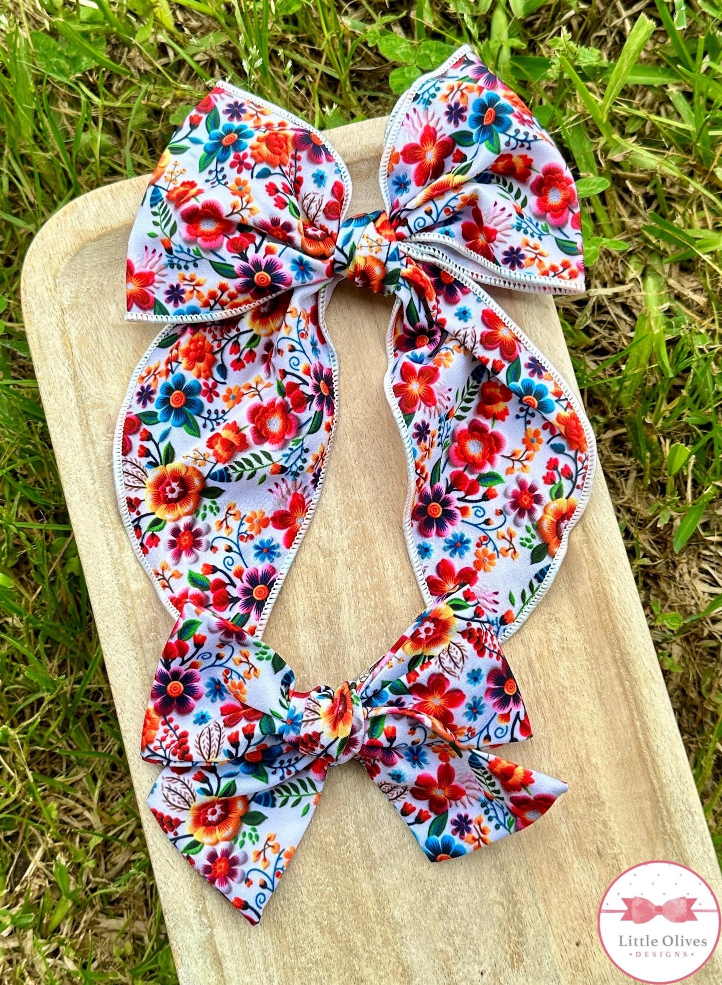 MEXICAN EMBROIDERY BOW