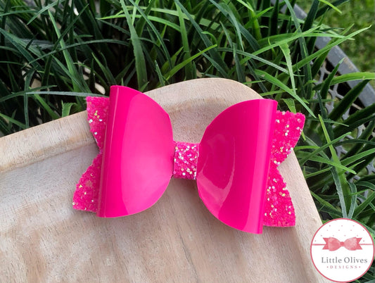 HOT PINK PATENT BOW