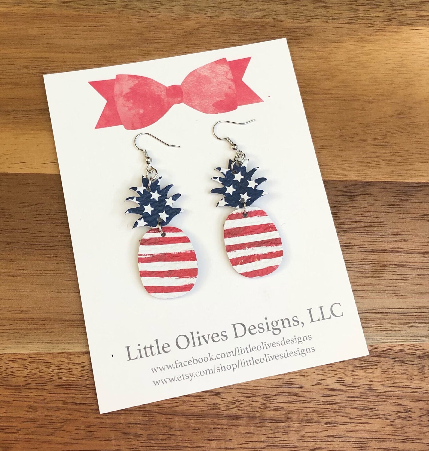 Stars and Stripes pineapple earrings - Americana pineapple earrings - genuine leather earrings