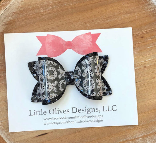 XOXO hairbow - jelly hairbow - Valentine's Day hairbow