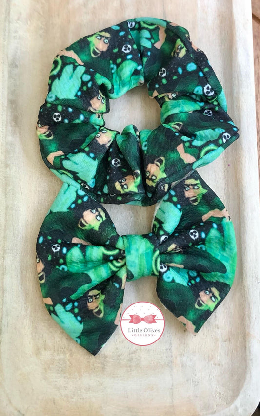 crazy uncle scrunchie or bow