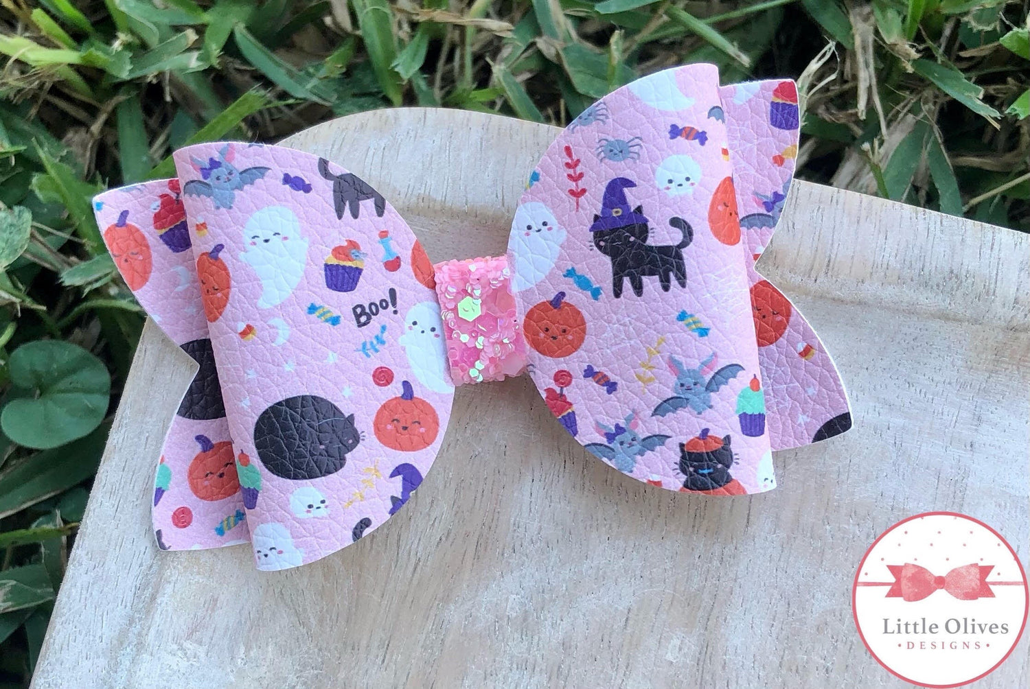 Trick or treat friends bow