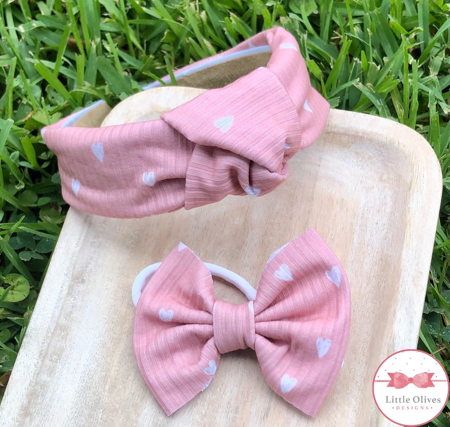 White hearts fabric bow - scrunchie - knotted headband