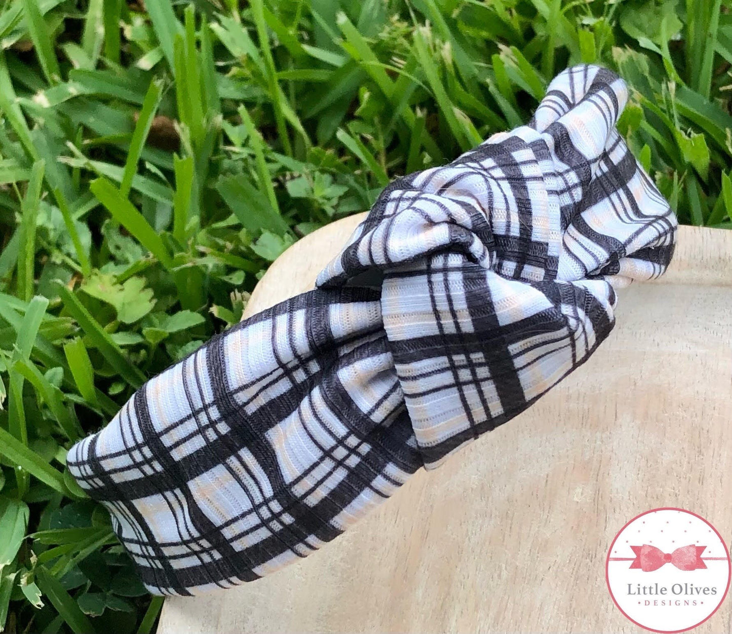 Plaid knotted headband