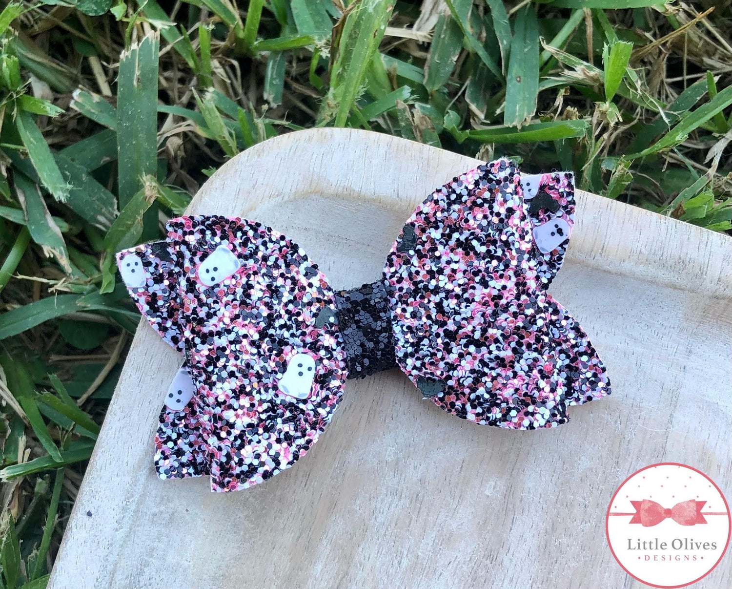 Friendly ghosts glitter Halloween bow