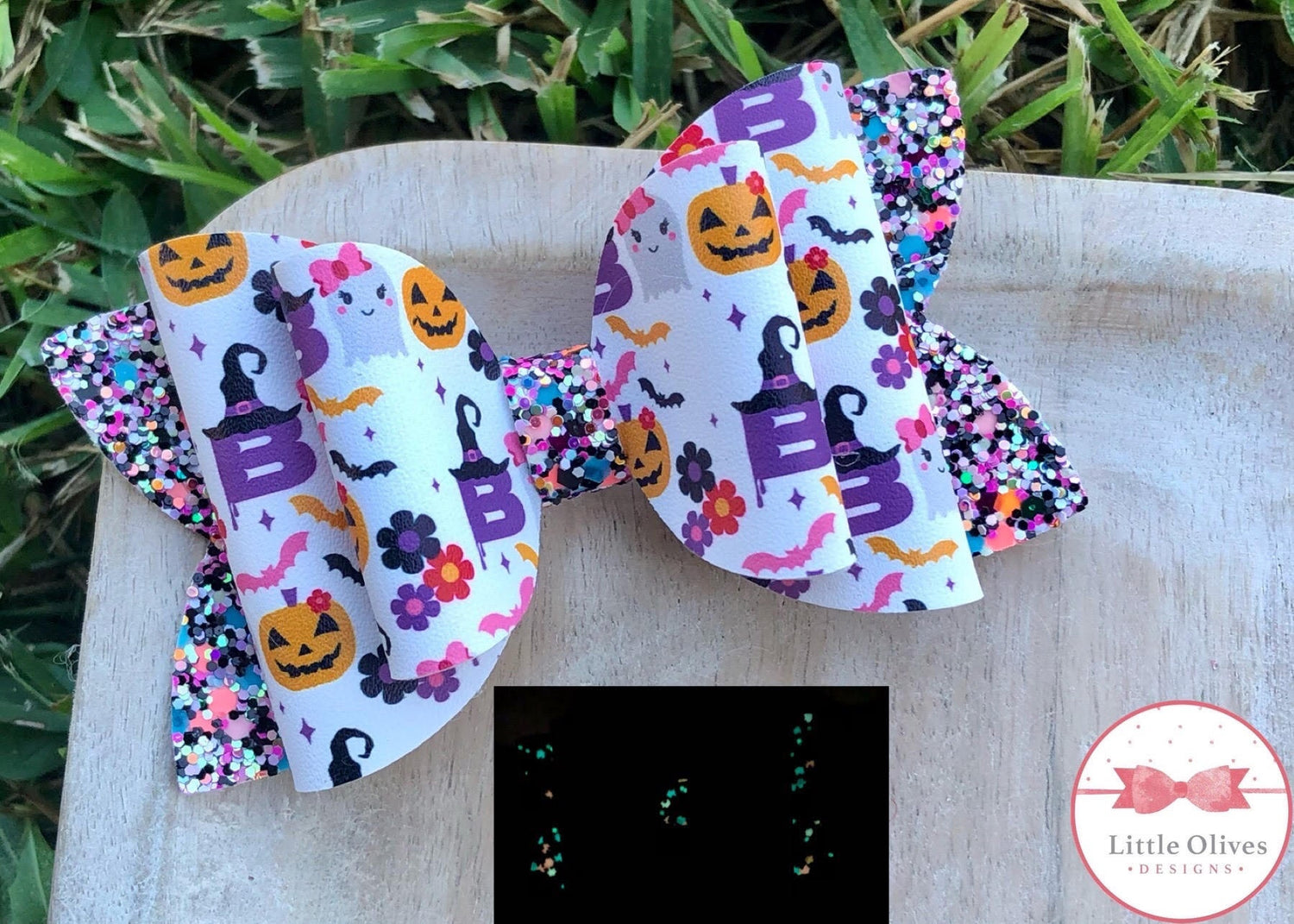 Purple boo ghost Halloween bow