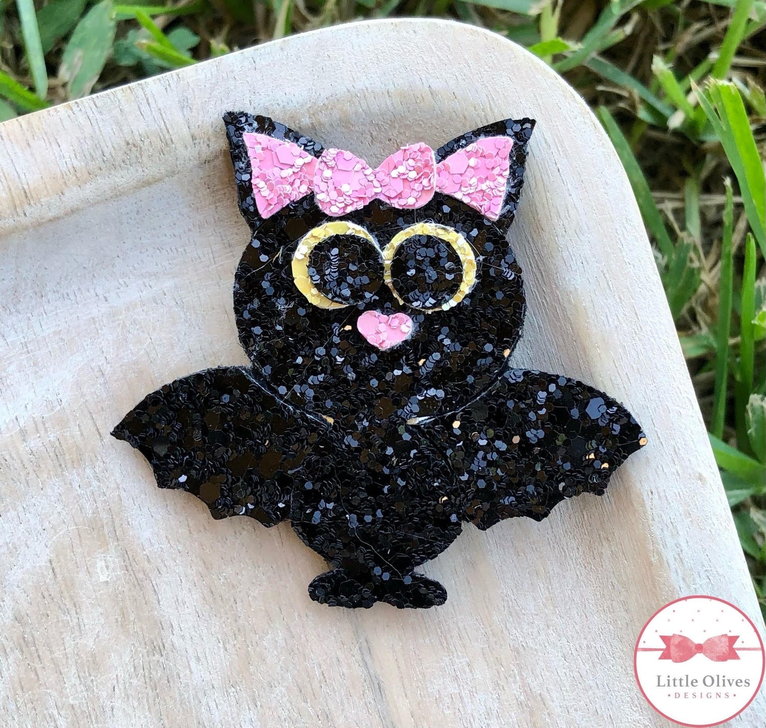 Halloween bat snap clip