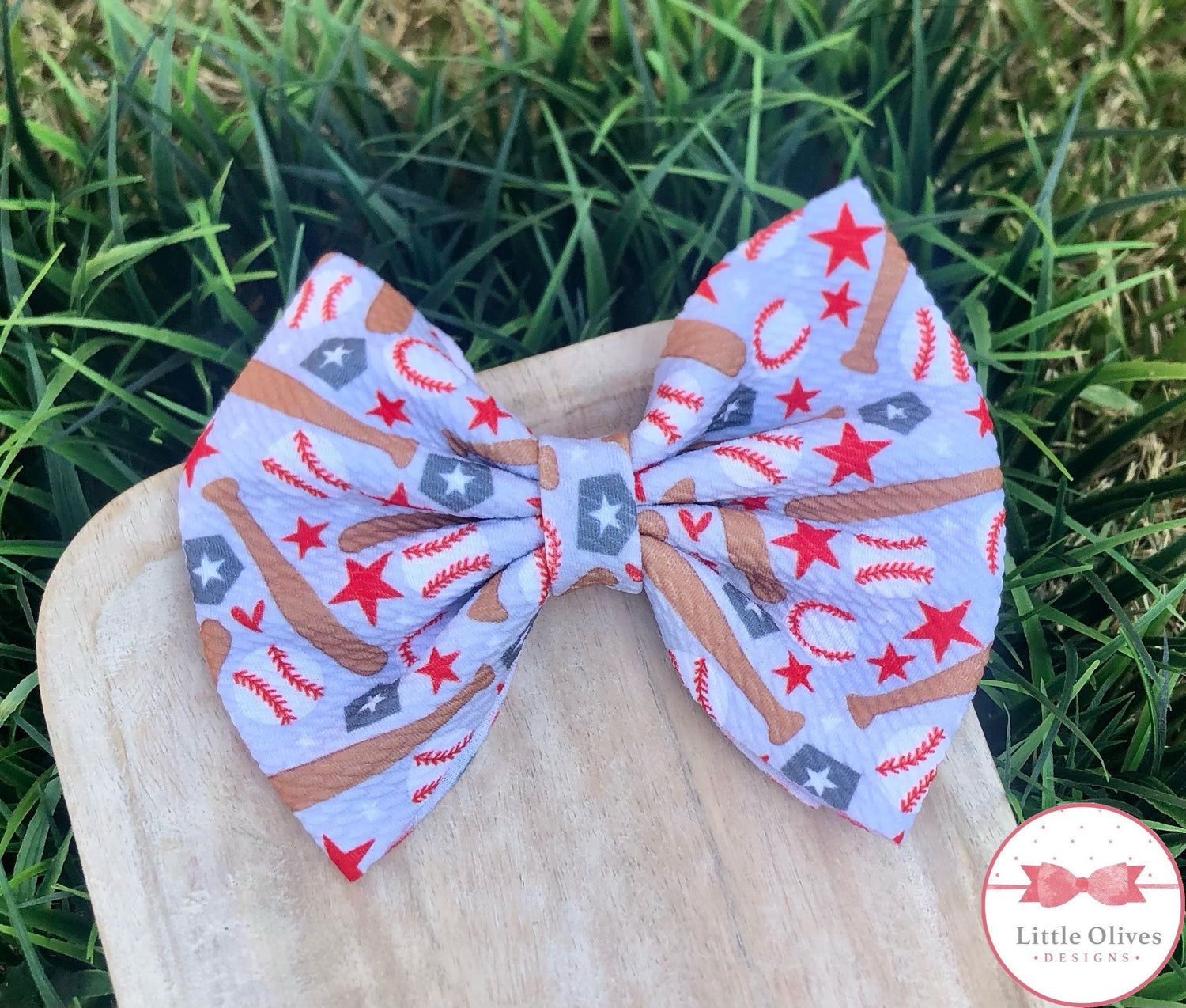 Baseball love bow