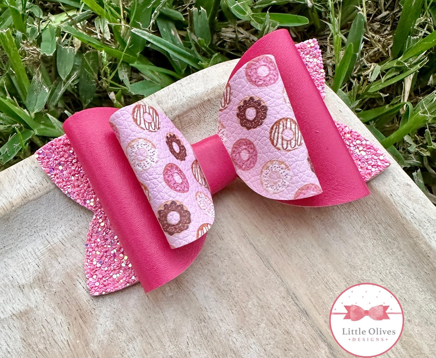 Pink donuts bow