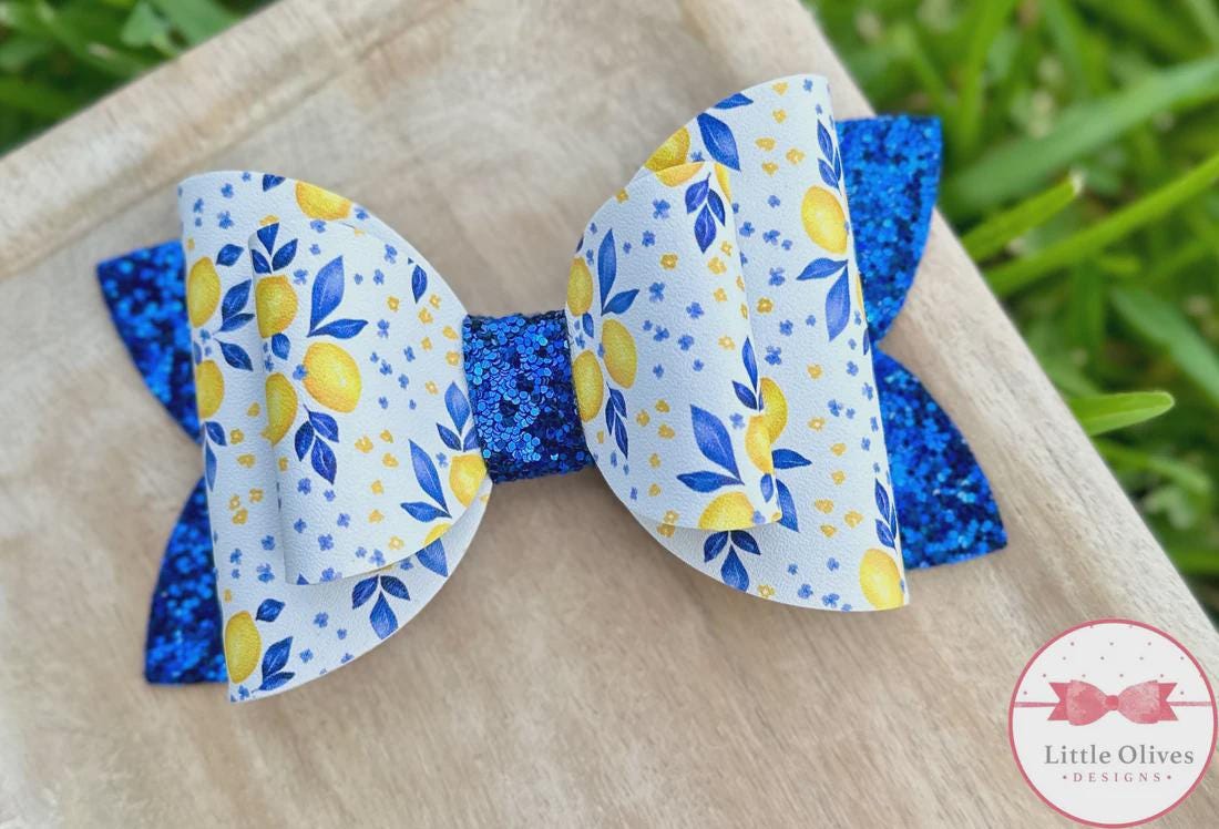 Floral lemons bow