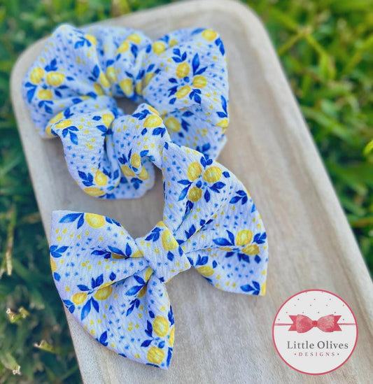 Floral lemons bow or scrunchie