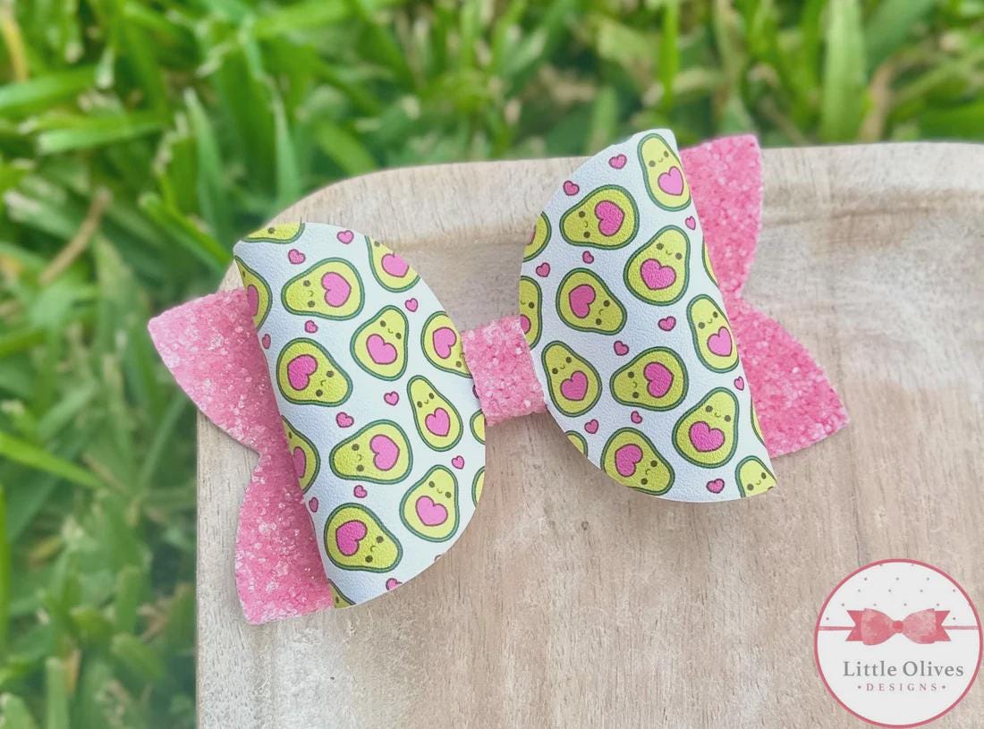 Avocado heart bow