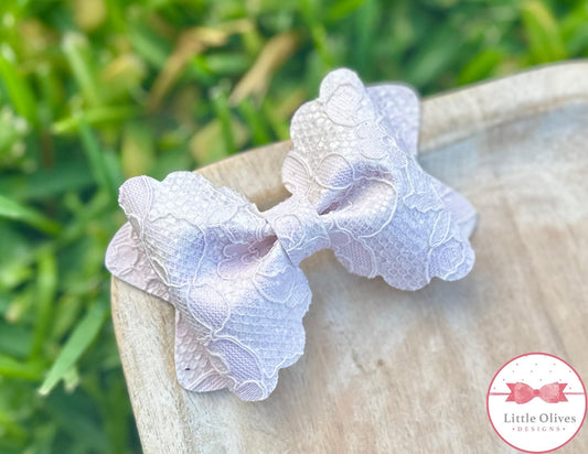 LIGHT LAVENDER LACE MARIA BOW