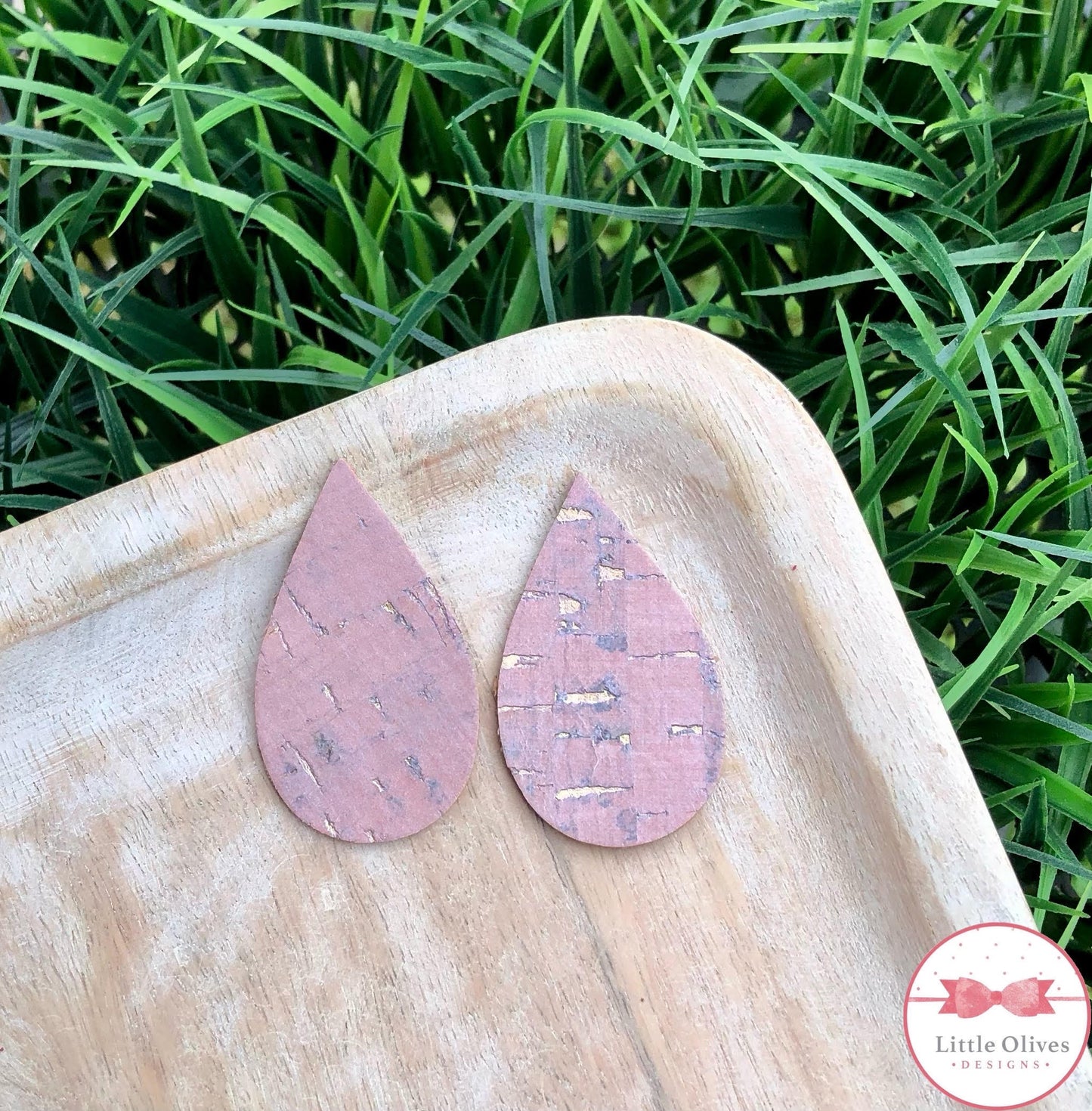 LIGHT PINK CORK EARRINGS