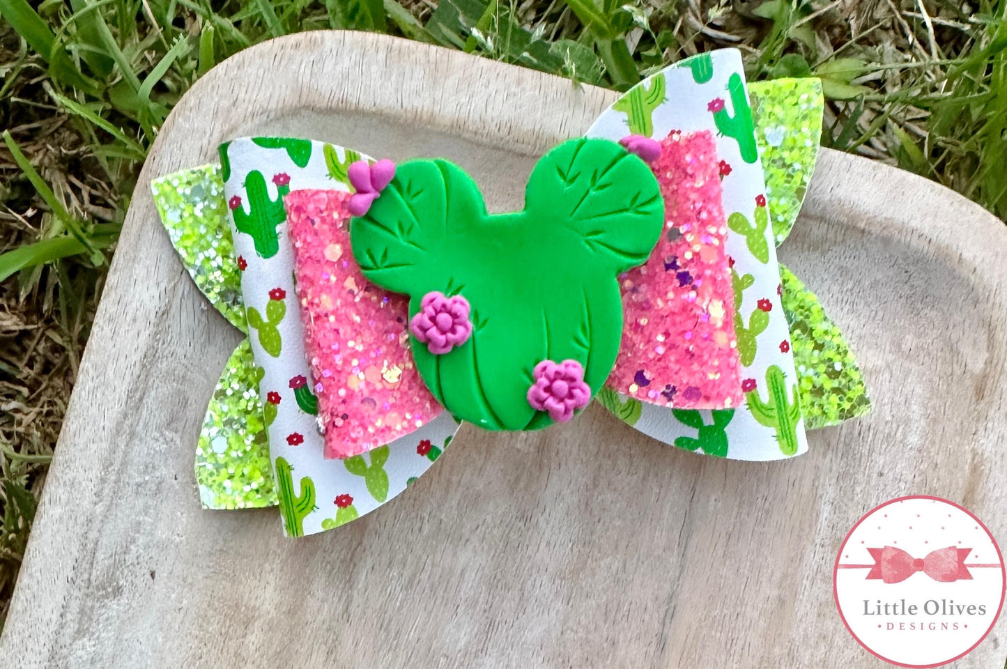 MOUSE CACTUS CLAY BOW