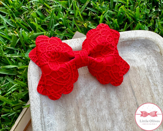 RED LACE MARIA BOW