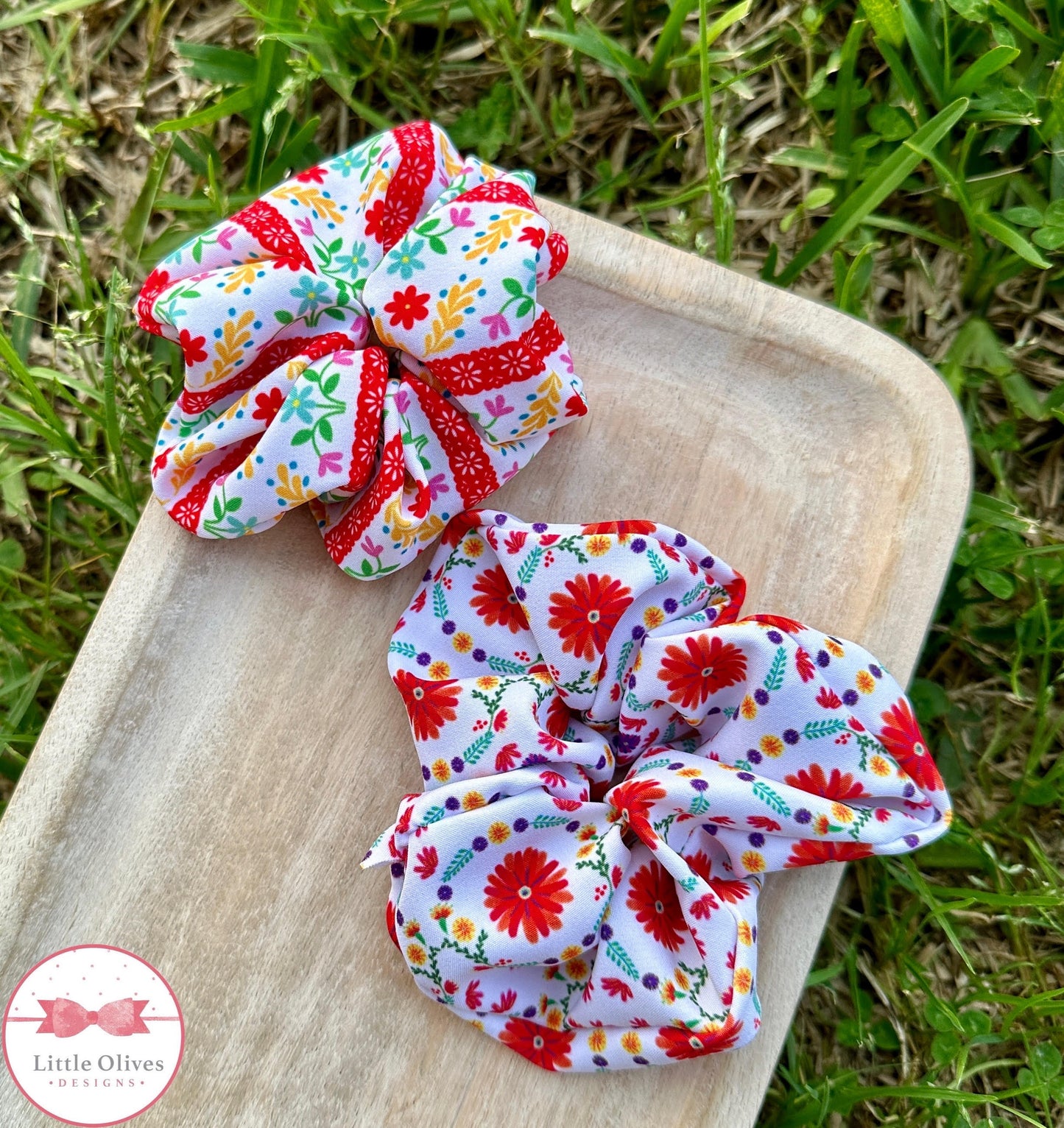 FLORAL SCRUNCHIES