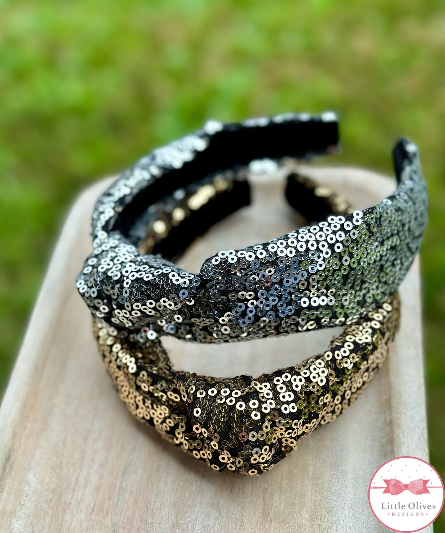 SEQUIN KNOTTED HEADBAND