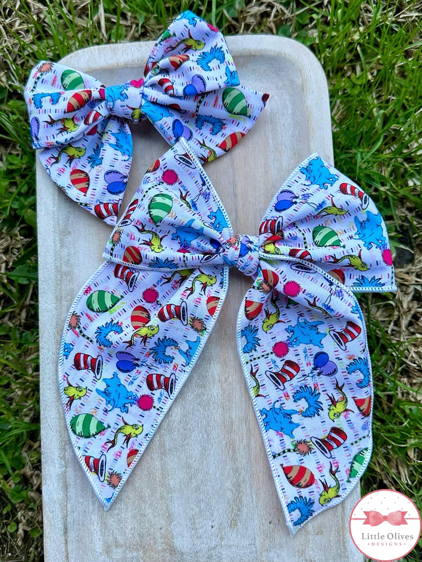 SEUSS & FRIENDS HAND TIED BOW