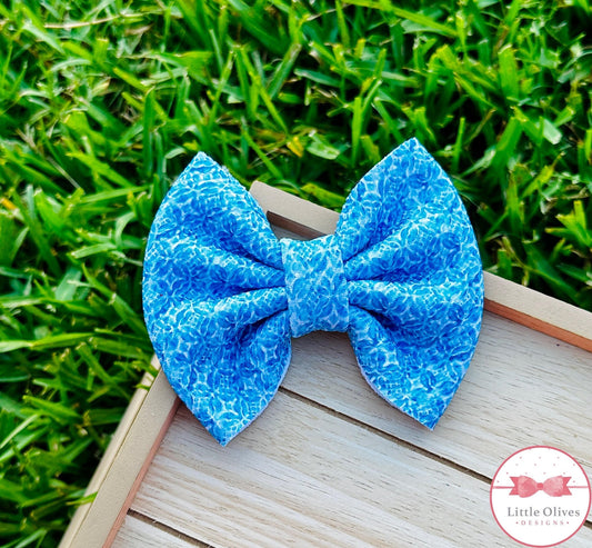 LIGHT BLUE TILE BOW OR SCRUNCHIE