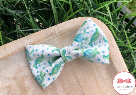 TURTLE BOW TIE