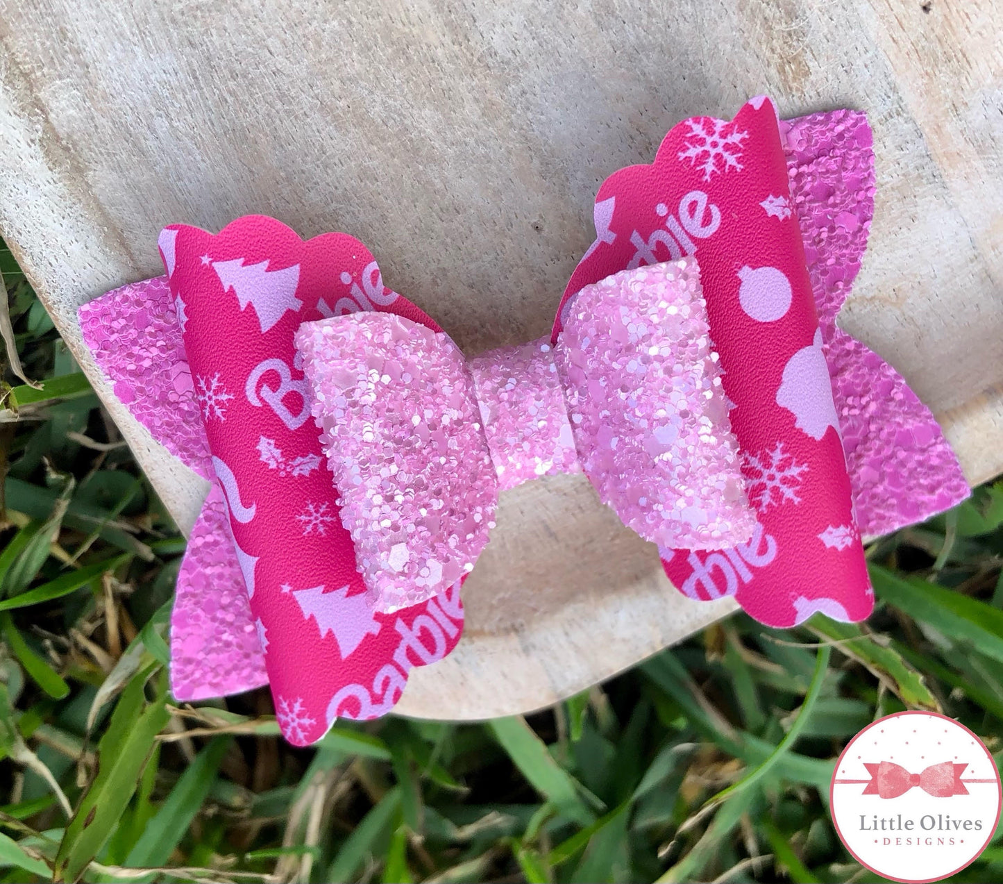 PINK CHRISTMAS BARBIE BOW