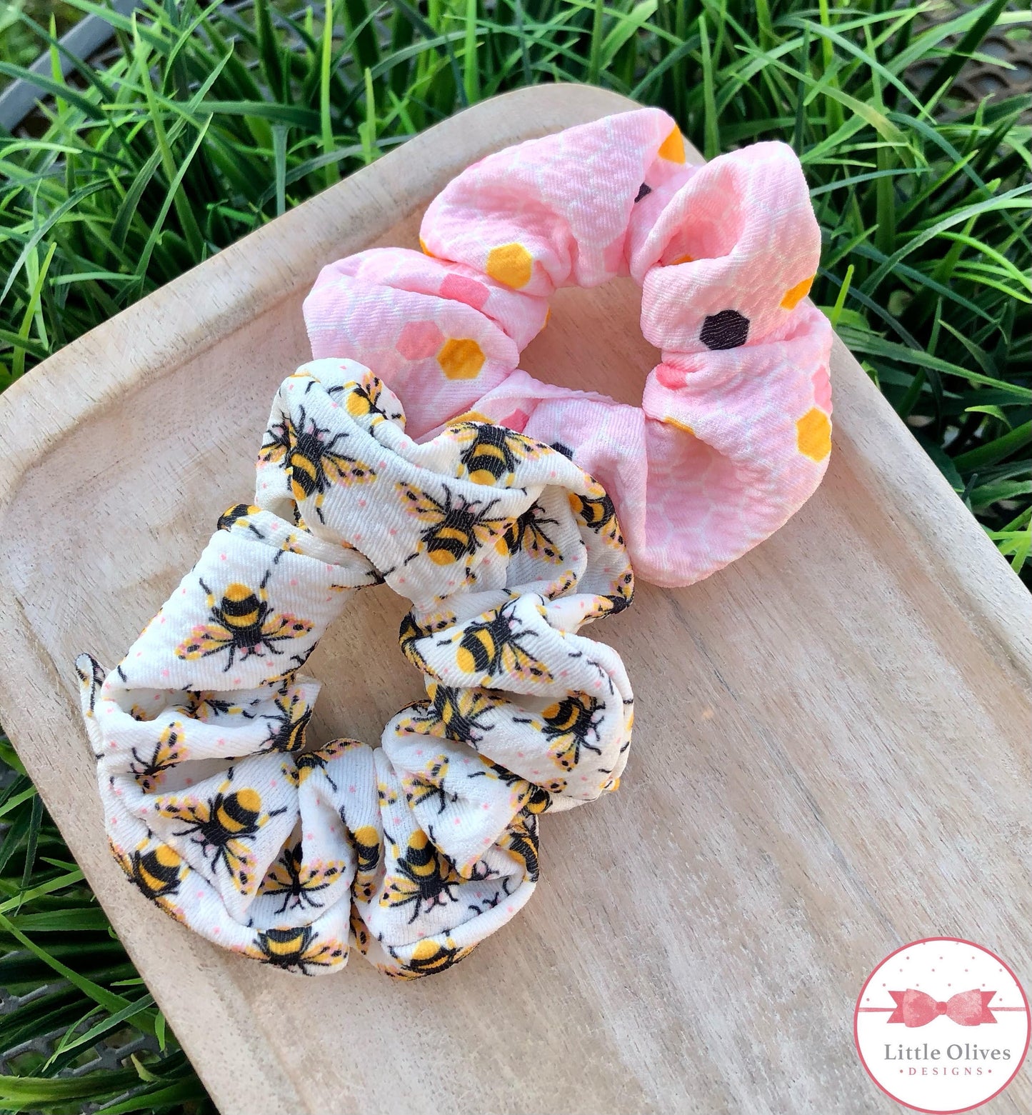 BEE SCRUNCHIE SET - PINK