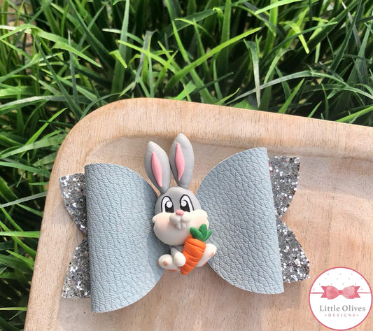 BUGS BUNNY CLAY BOW