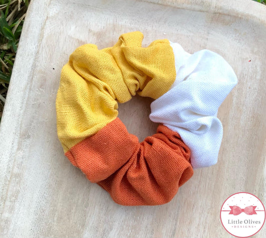 CANDY CORN LINEN SCRUNCHIE