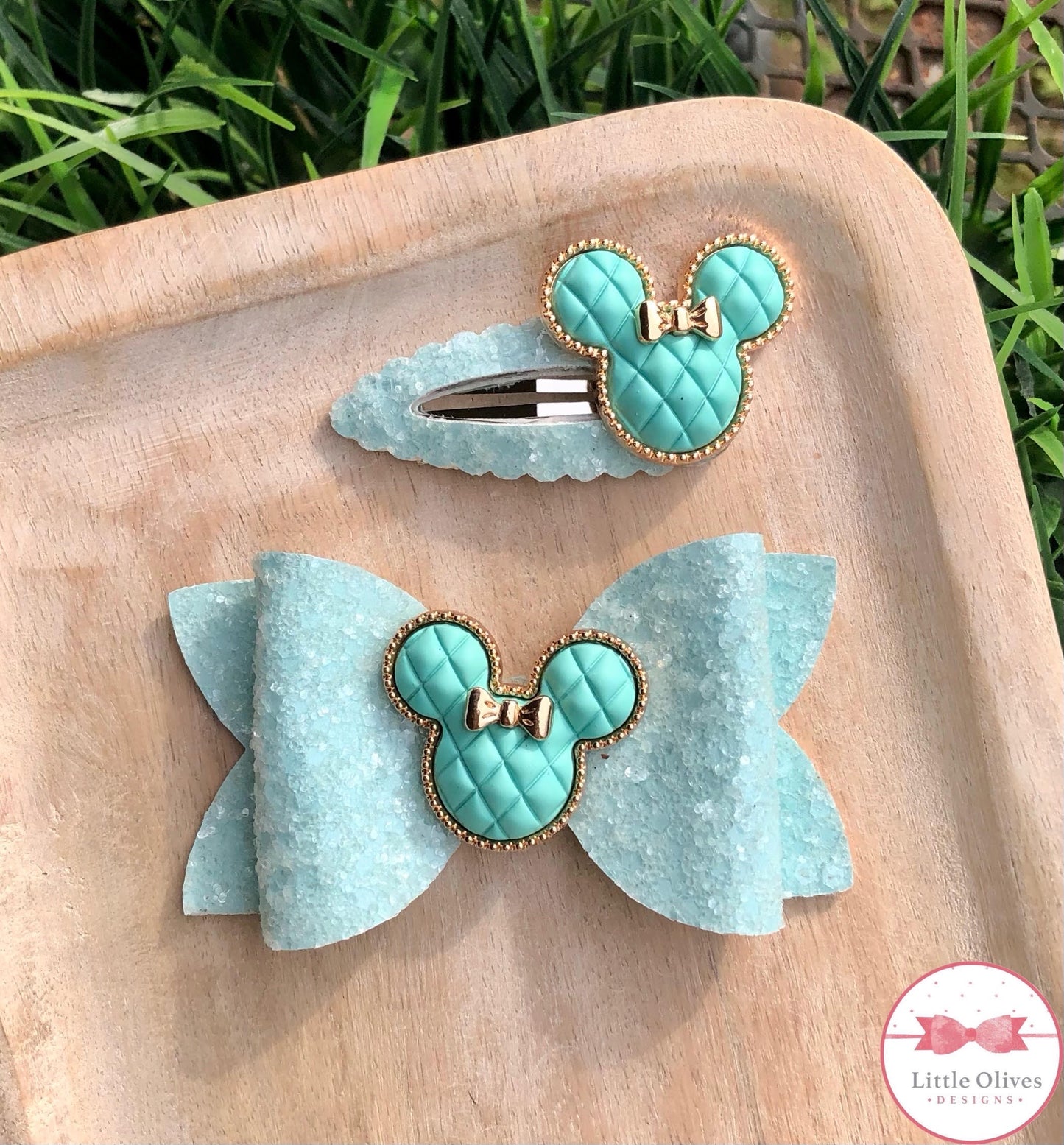 QUILTED MOUSE CLIP AND BOW - SEAFOAM