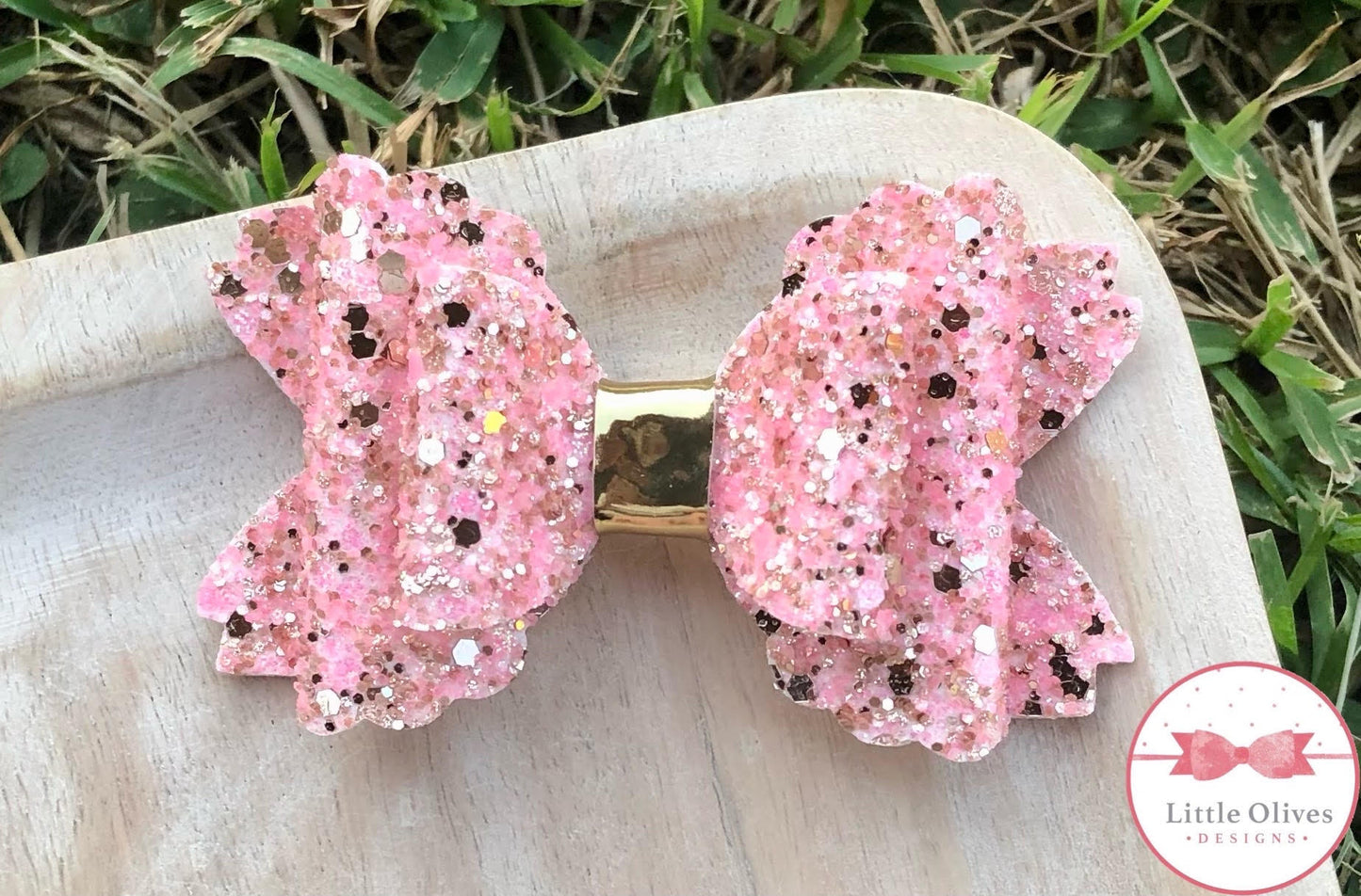 PINK FROSTING GLITTER BOW