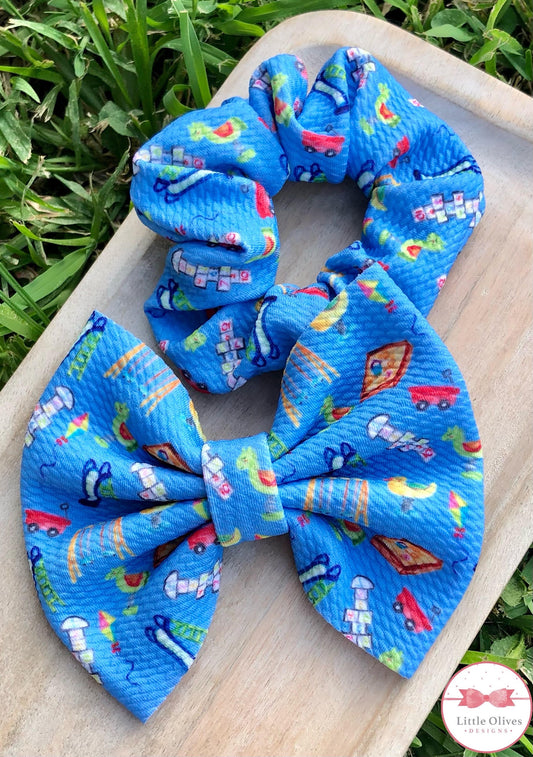 PLAYGROUND SCRUNCHIE OR BOW