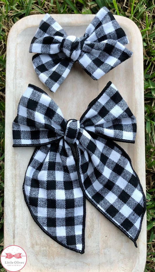 WHITE PLAID BOWS