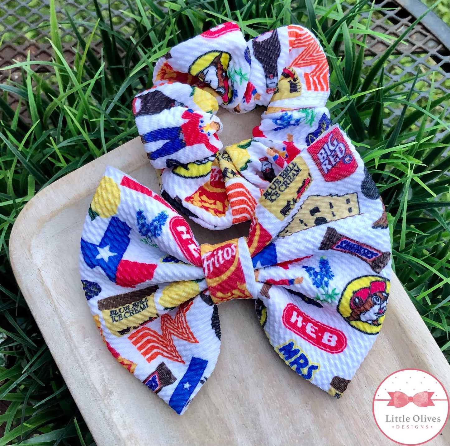 ALL ABOUT TX SCRUNCHIE OR BOW