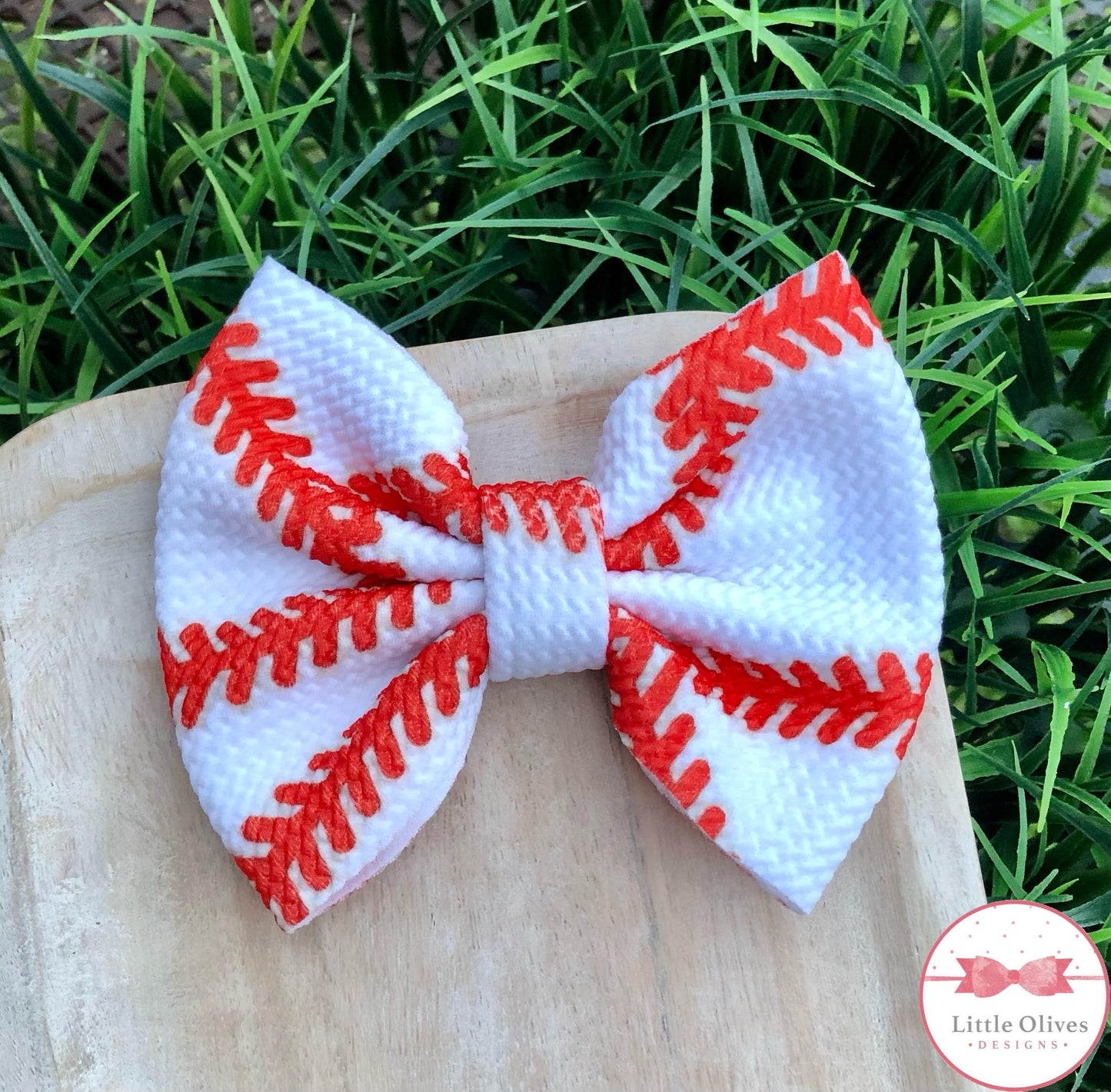 BASEBALL THREAD SCRUNCHIE OR BOW