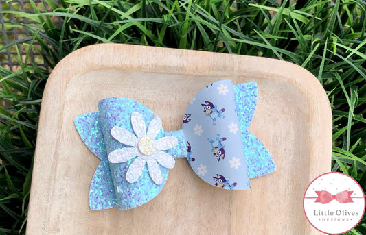 BLUE DOG DAISY BOW