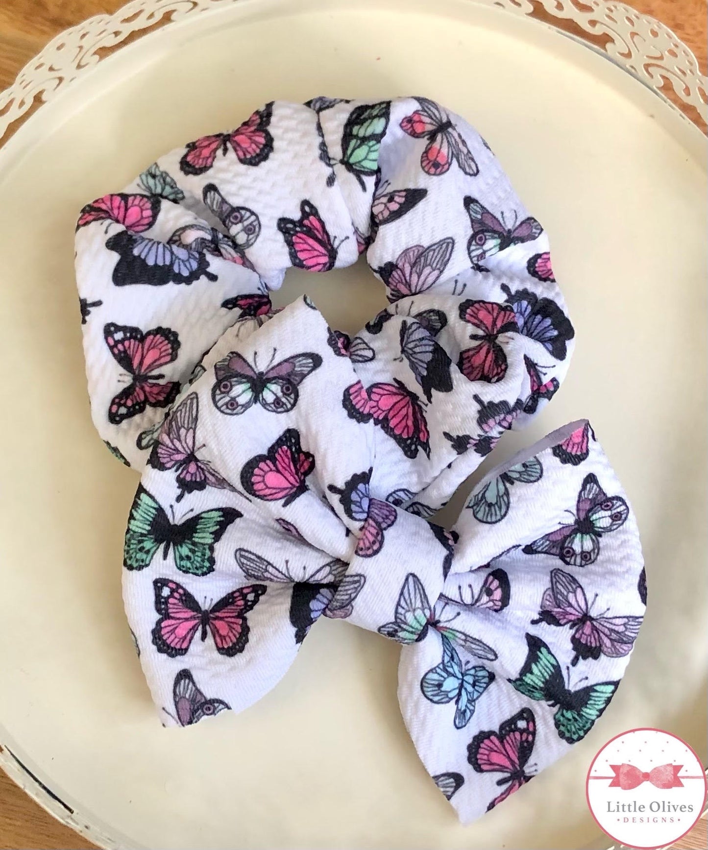 BUTTERFLY AWAY SCRUNCHIE OR BOW