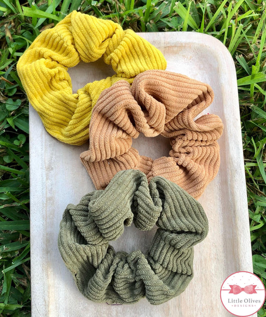 CORDUROY SCRUNCHIES