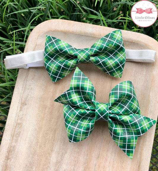 PLAID LARKIN BOW AND BOW TIE