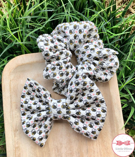 BEE MINE SCRUNCHIE OR BOW