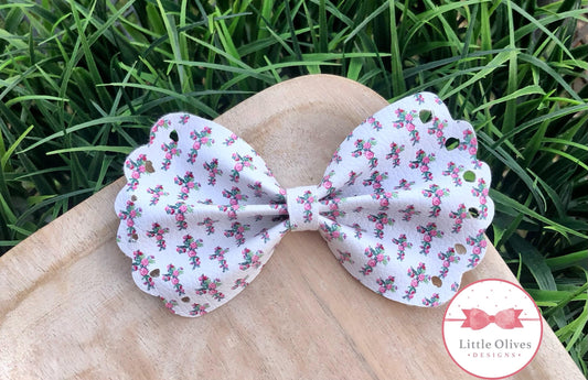 FLORAL CROSSES SAVANNAH BOW