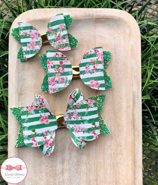 ST. PATRICK'S FLORAL BOWS