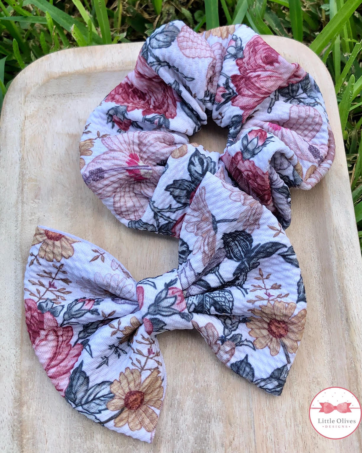 HAZEL BLOOMS SCRUNCHIE OR BOW