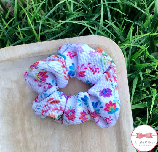 KALEIDO FLORAL SCRUNCHIE