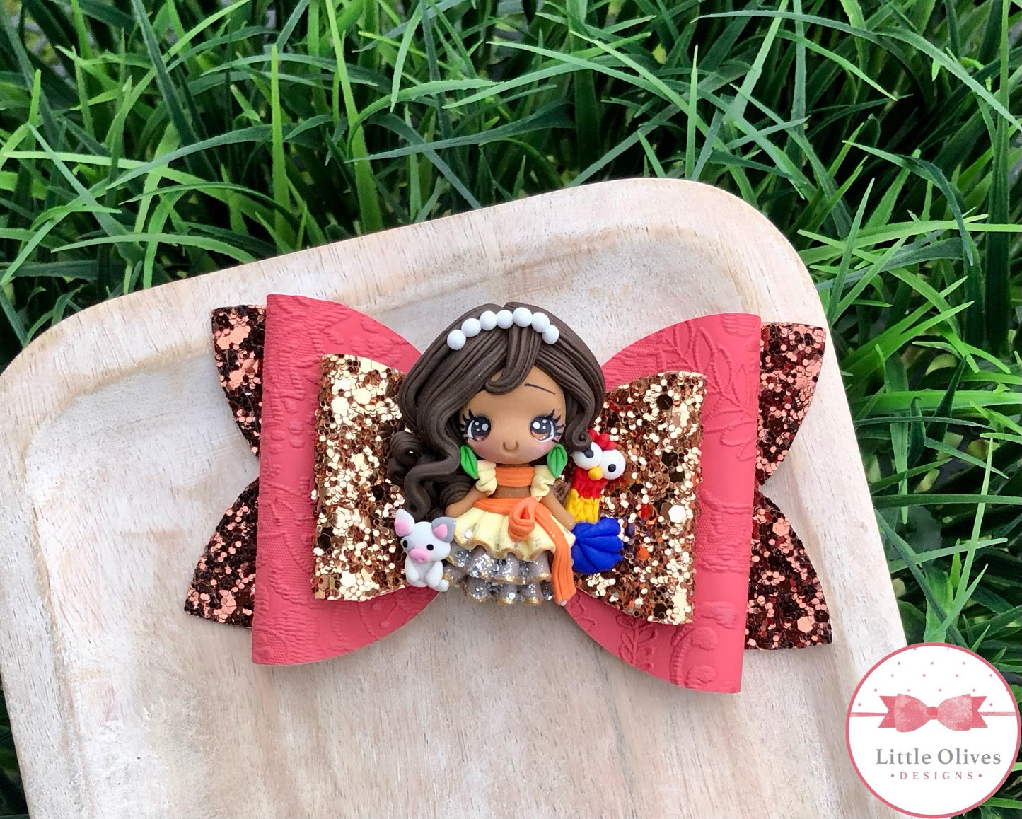 MOANA CLAY BOW