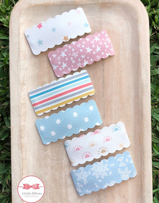 MEDIUM SCALLOPED SNAP CLIP