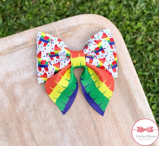 PINATA SAILOR BOW